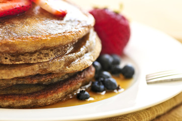 Homemade Gingerbread Pancakes