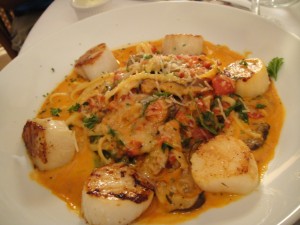 Seared Scallops with Saffron and Pasta