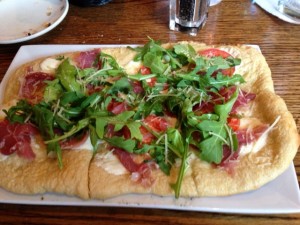 Arugula and Proscuitto Pizza